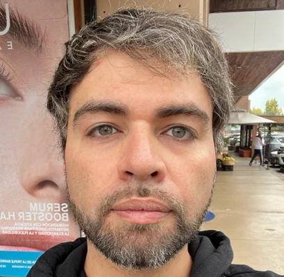 Luis L.