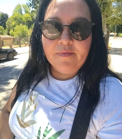 Nicole G.