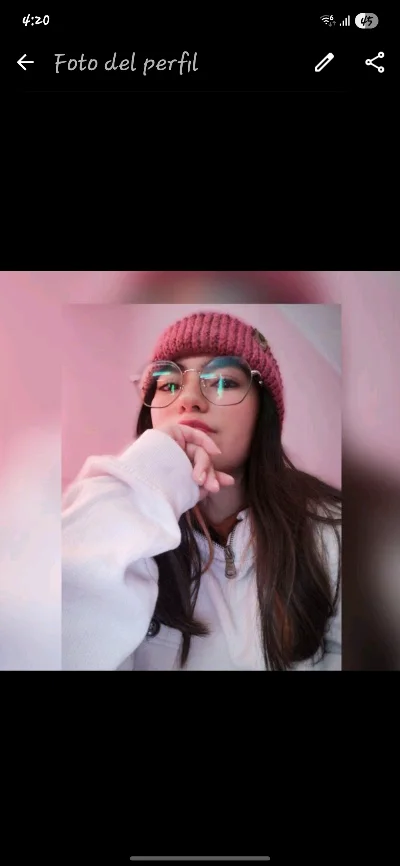 Thania F.