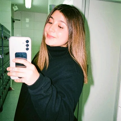 Valeska A.