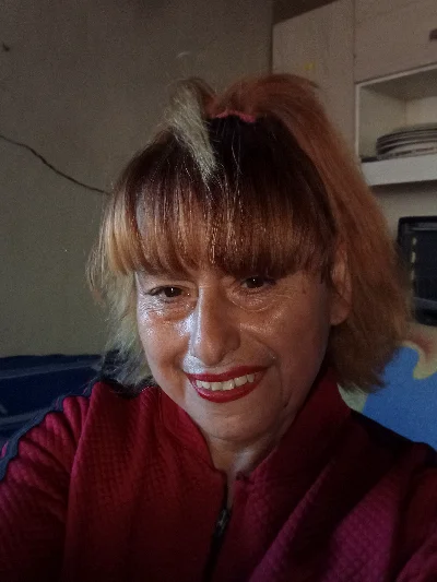 Mireya R.
