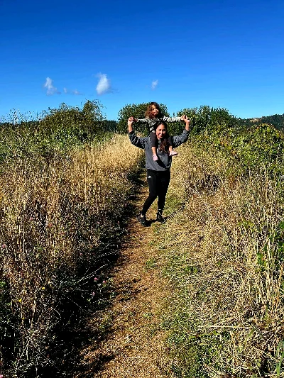 Dani M.