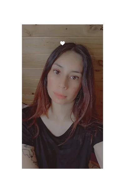 Fernanda R.