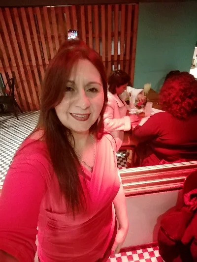 María V.