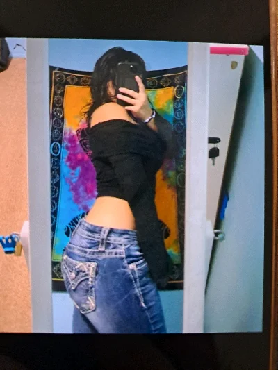 Alondra E.