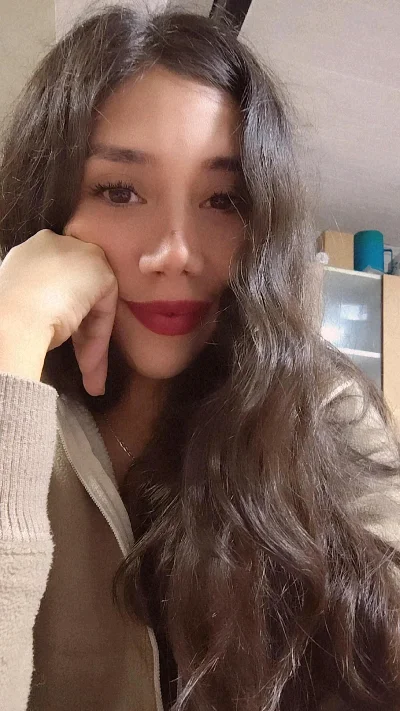 Estefania J.