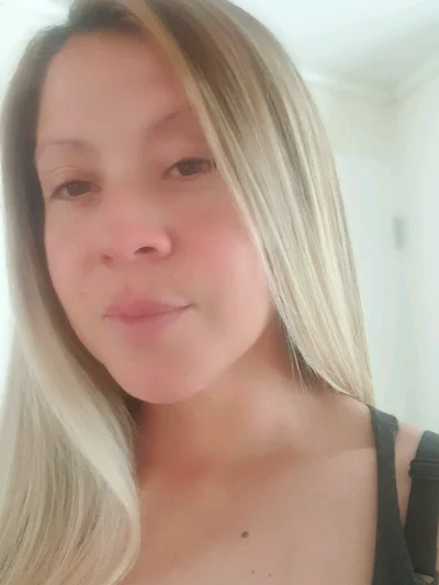 Ximena T.