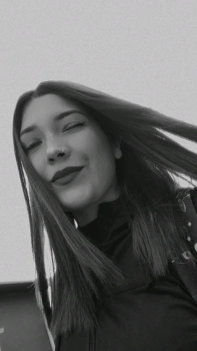 Aracely G.