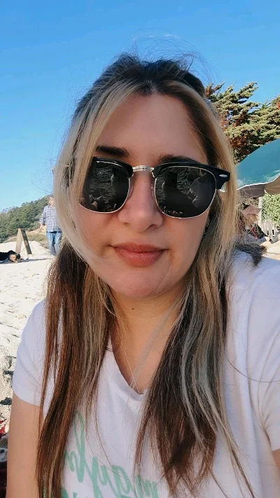 Nayaret J.