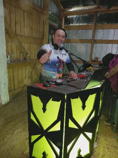 Dj Ñ.