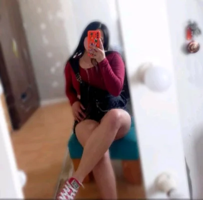 Anayeli A.