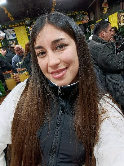 Carolina V.