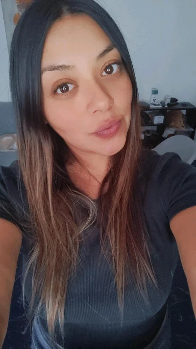 Yanara G.