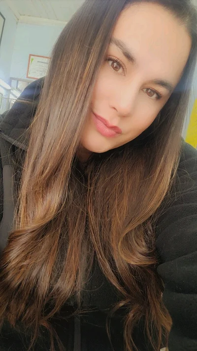 Leonela G.