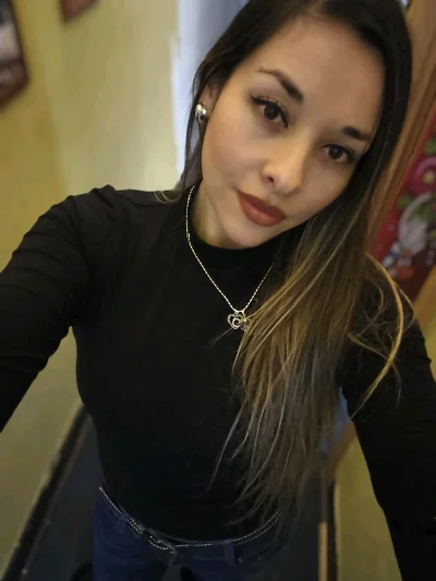 Estefani R.