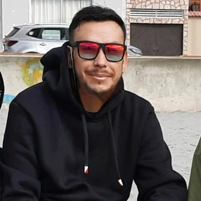 Diego F.