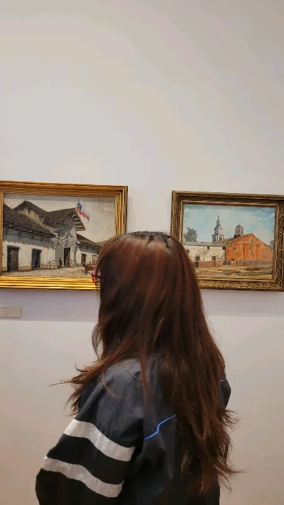 Valentina ;.