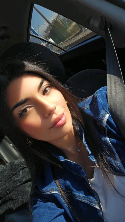 Valeria E.