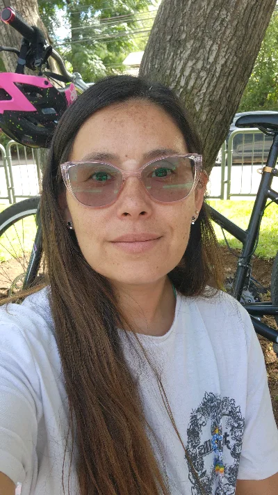 Constanza V.