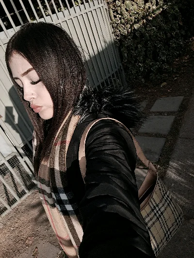 Cyntia S.