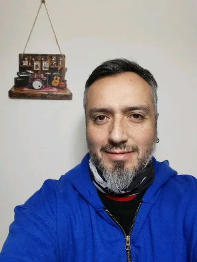 Gonzalo M.