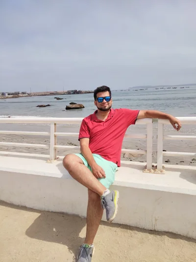 Daniel F.