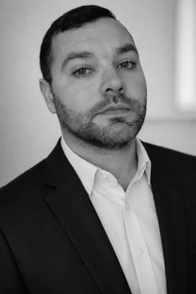 Sergio K.