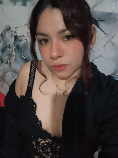 Aracely V.