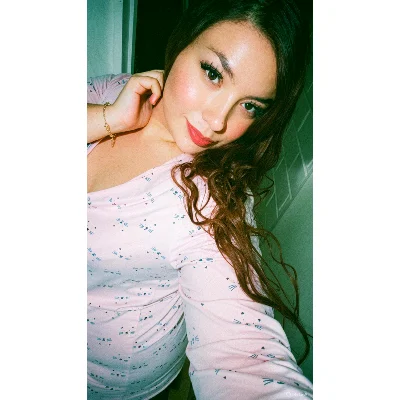 Ayleen I.