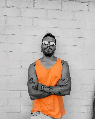 Alberto J.