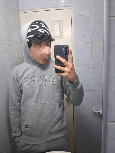 Julian G.