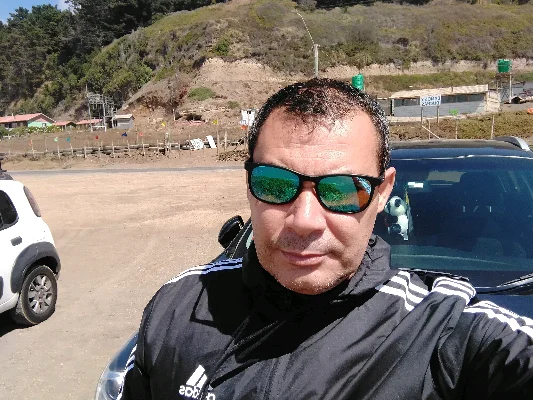 Claudio E.