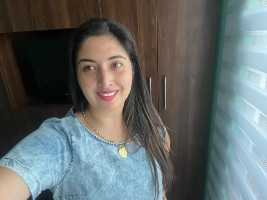 Ana L.