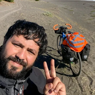 Álvaro J.