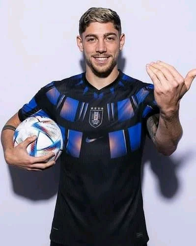 Esteban U.