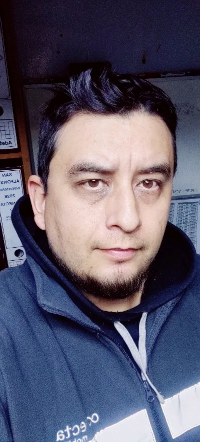 Esteban M.