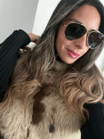 Claudia G.