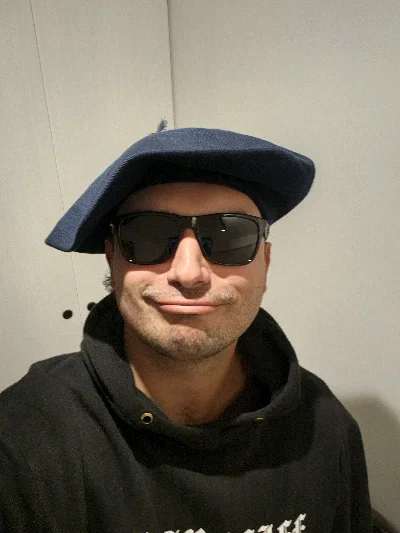 Alfonso R.