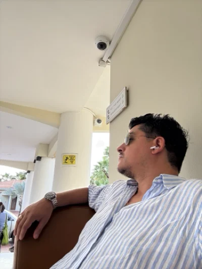 Ernesto C.