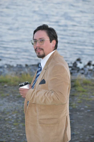 Elias A.