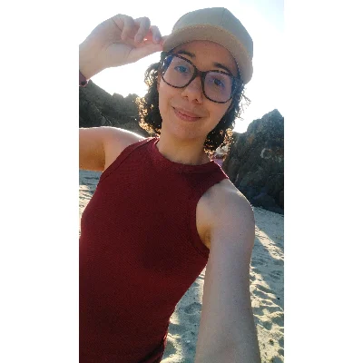 María J.