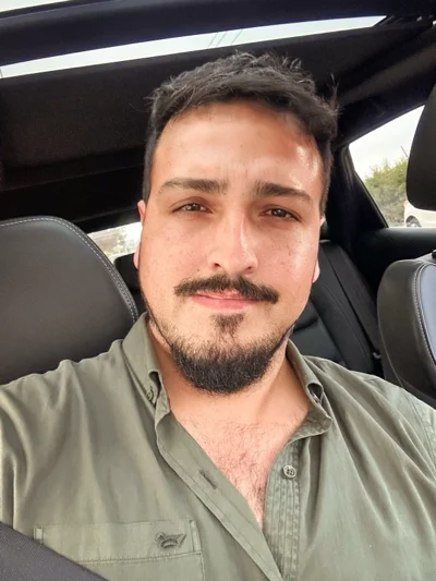 Luis B.