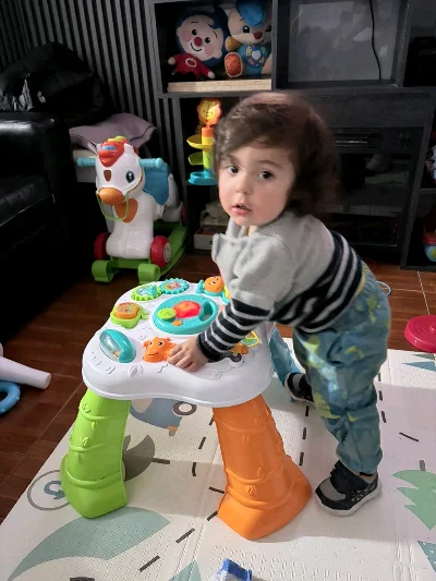 Joselyn F.