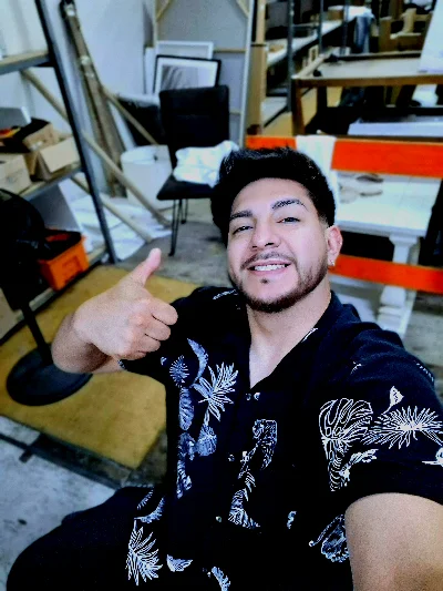 Jonatan F.