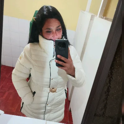 Camila V.