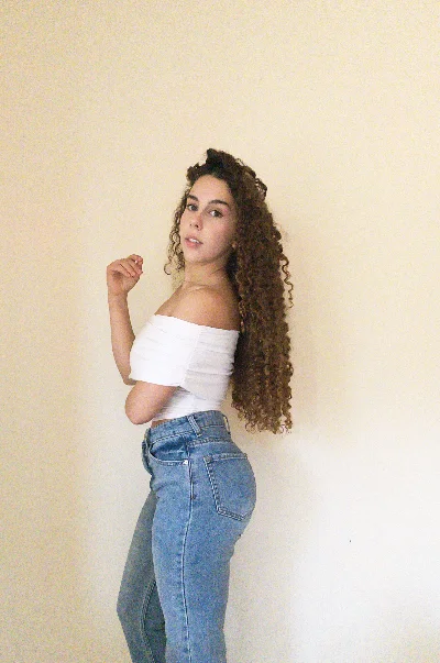 Antonia R.