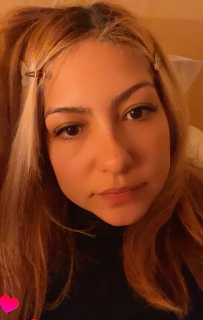 Gabriela F.