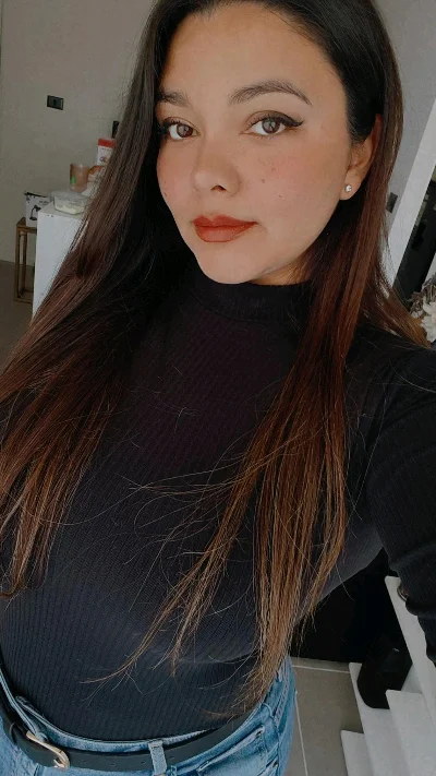 Daniela J.