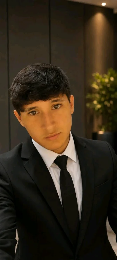Iván O.