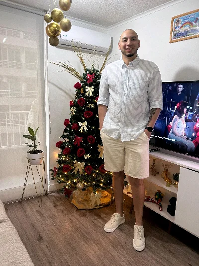 Luis O.